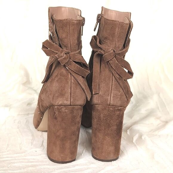 Chelsea And Violet Miley Boots Size 8.5 Chocolate Suede🤎 - Picture 5 of 14